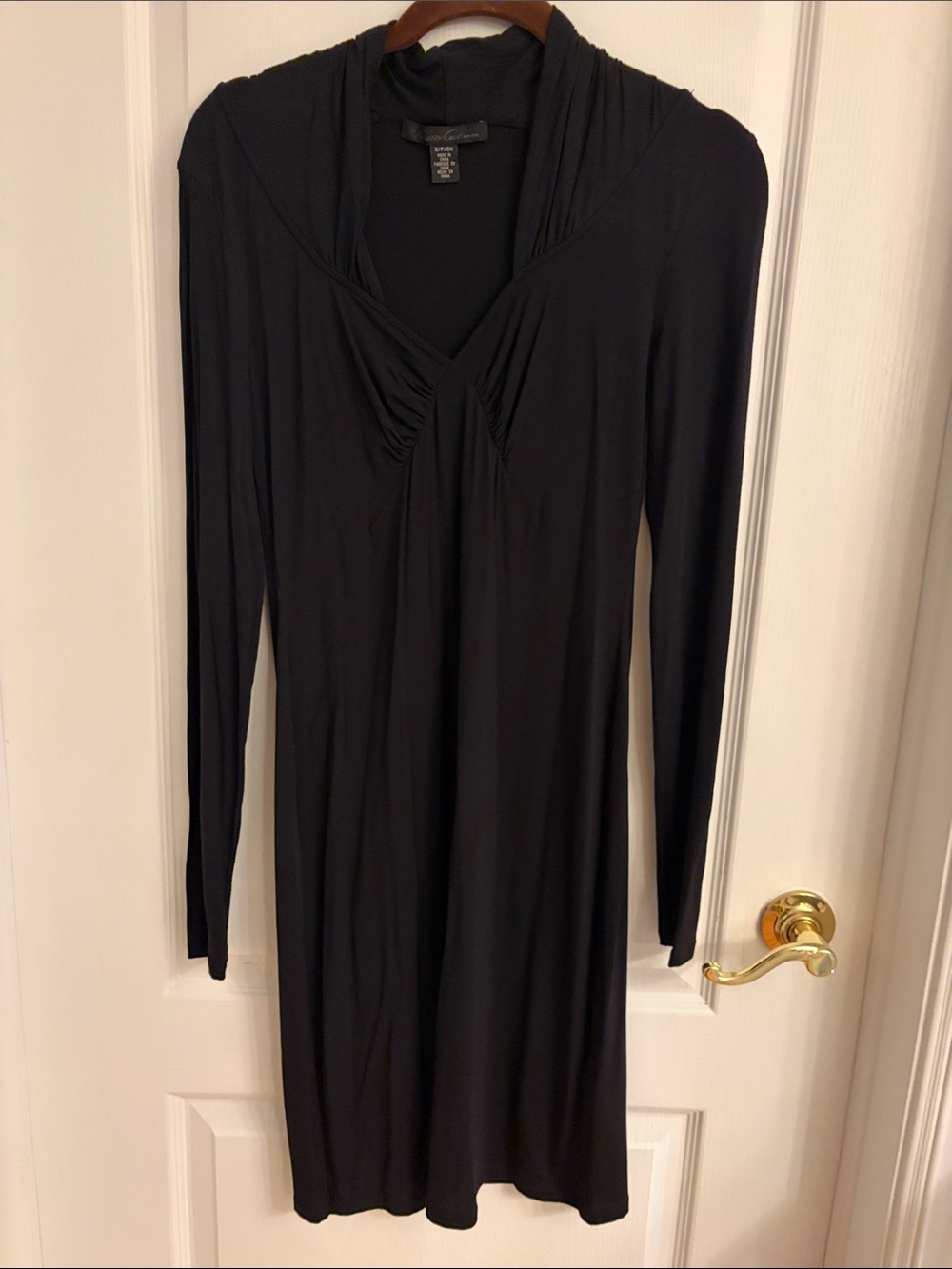 Kenneth Cole New York Black Long-Sleeve V-Neck Dress